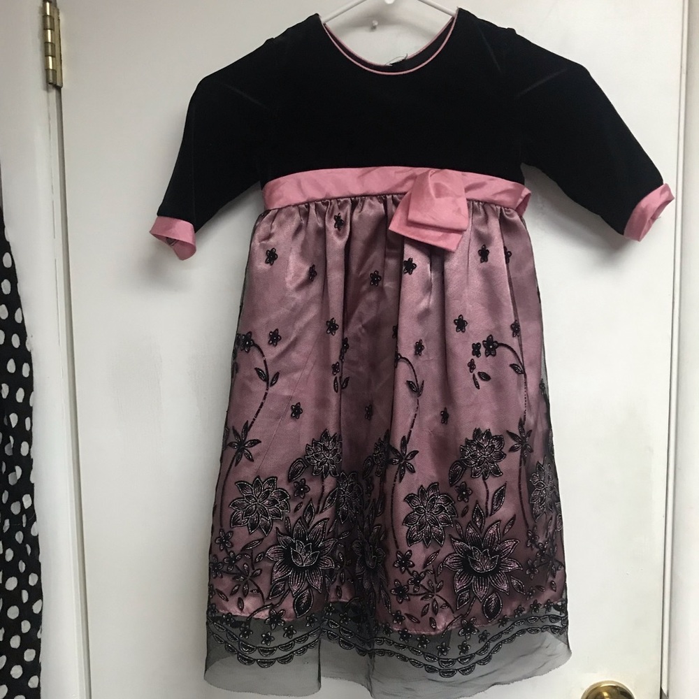 Jona Michelle | Cute black and pink dress size 5